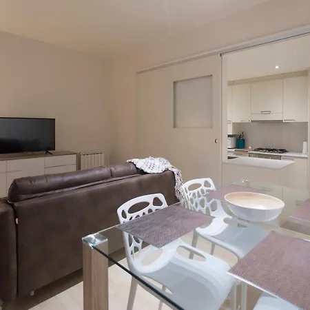 Bravissimo Cort Reial-3a Daire
