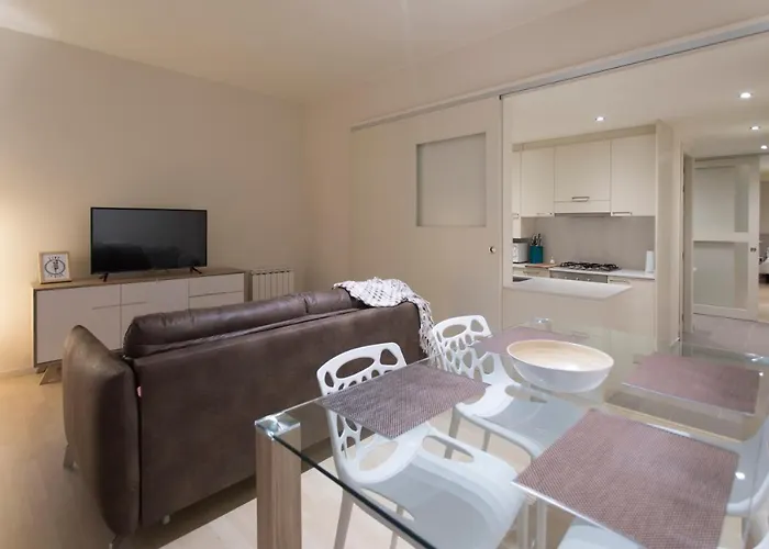 Bravissimo Cort Reial-3a Appartement